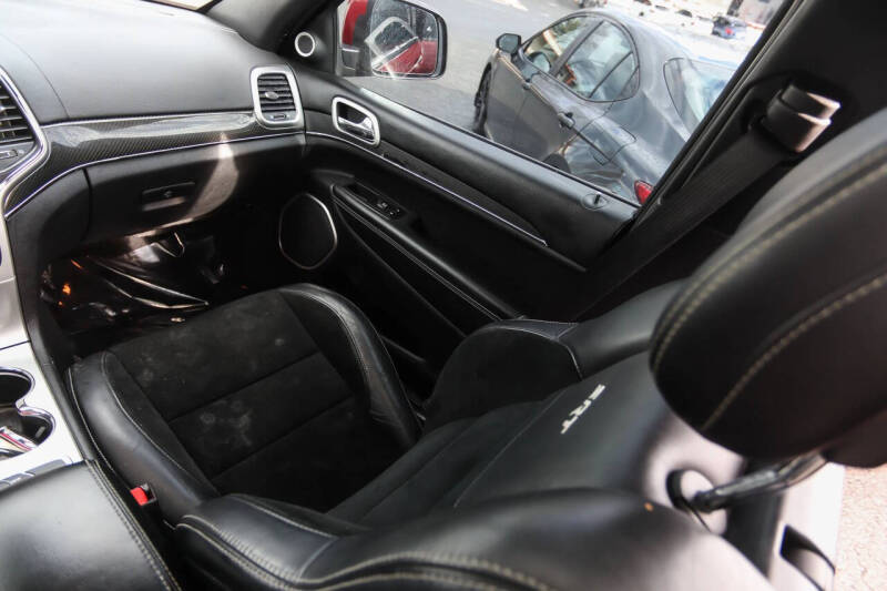 2014 Jeep Grand Cherokee SRT