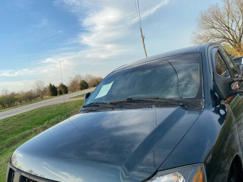 2004 Nissan Titan SE