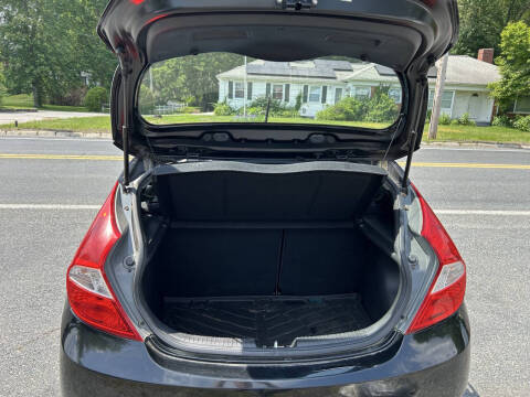 2013 Hyundai Accent GS