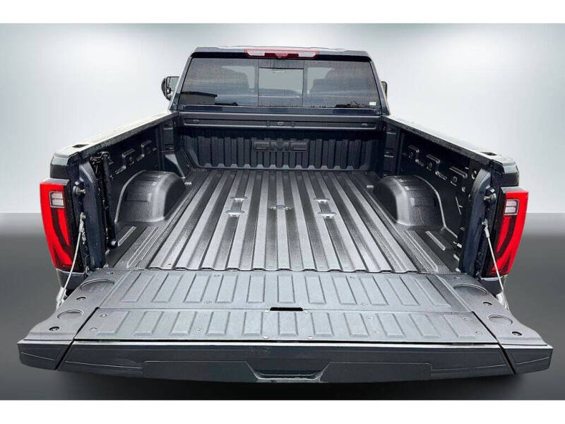 2025 GMC Sierra 3500HD