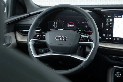 2025 Audi Q5 quattro Premium Plus TFSI