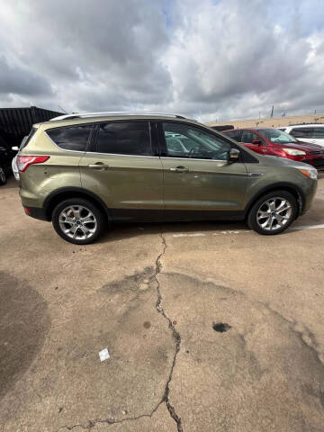 2014 Ford Escape Titanium