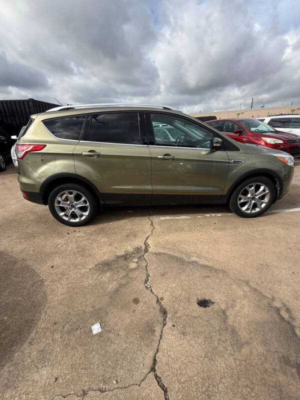 2014 Ford Escape Titanium