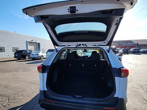 2025 Toyota RAV4 Hybrid LE