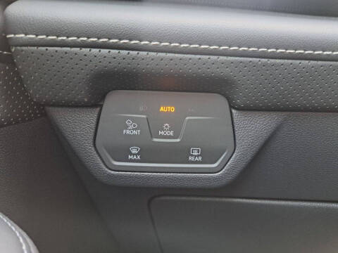 2025 Volkswagen Atlas SEL 4Motion