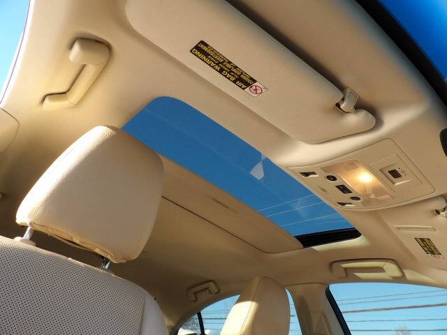 2013 Lexus ES 300h