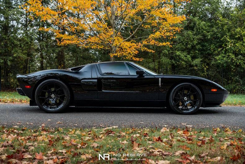 2005 Ford GT