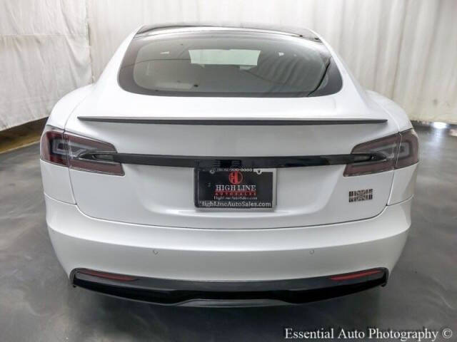 2022 Tesla Model S Plaid