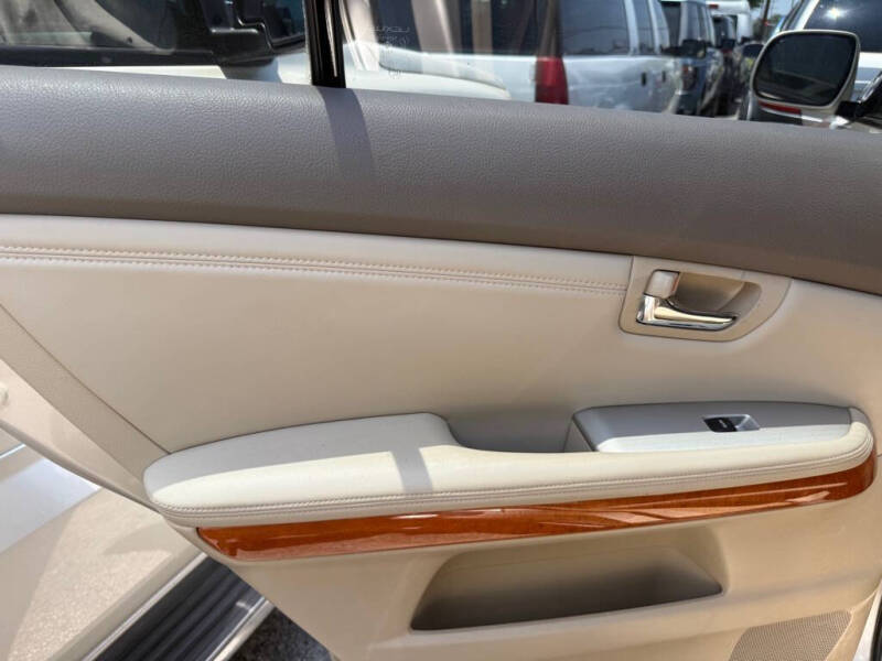 2004 Lexus RX 330