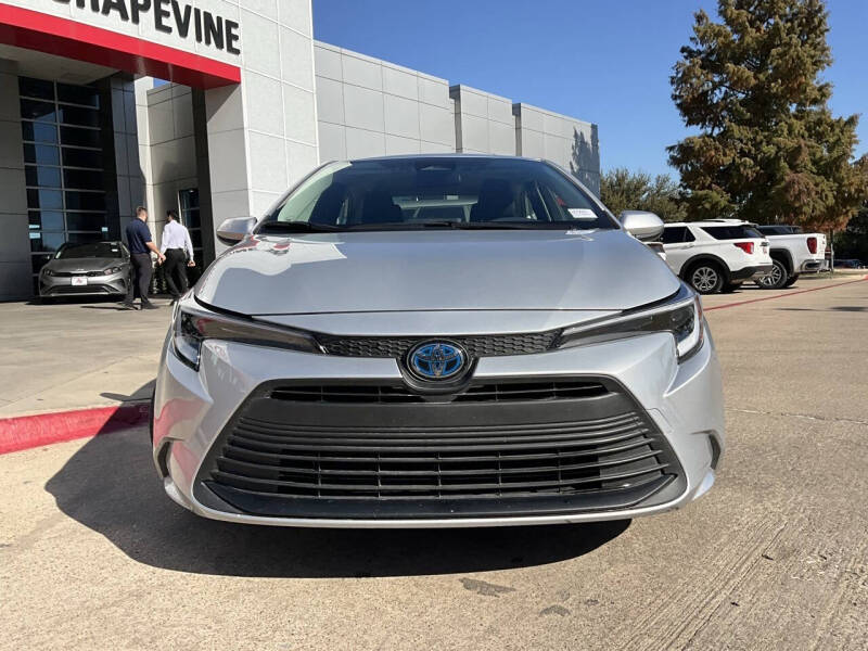 2025 Toyota Corolla Hybrid LE