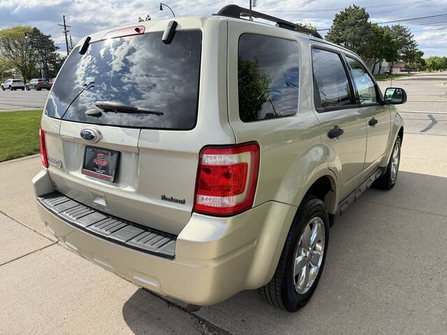 2011 Ford Escape XLT