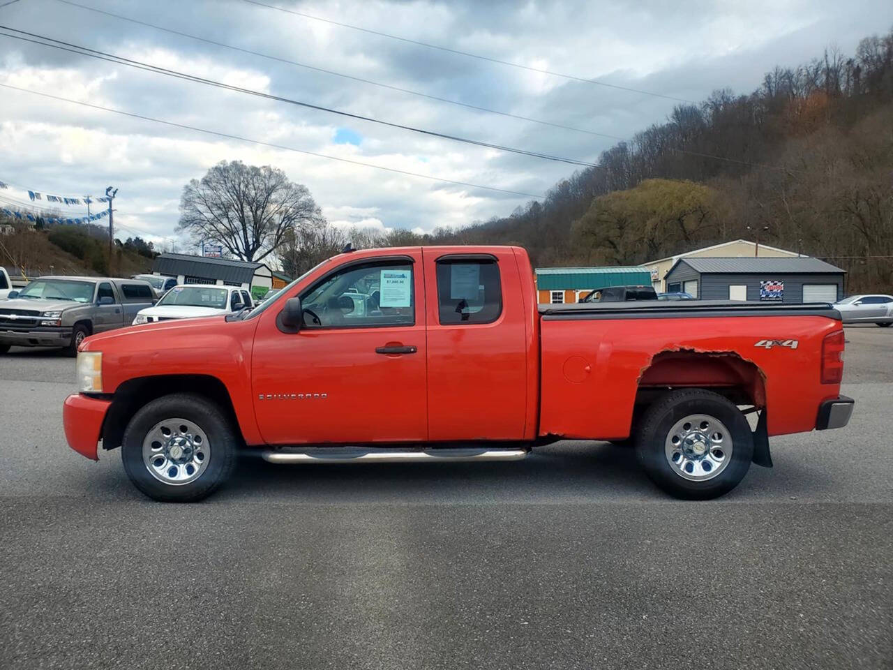 2009 Chevrolet Silverado 1500 for sale at Auto Energy in Lebanon, VA