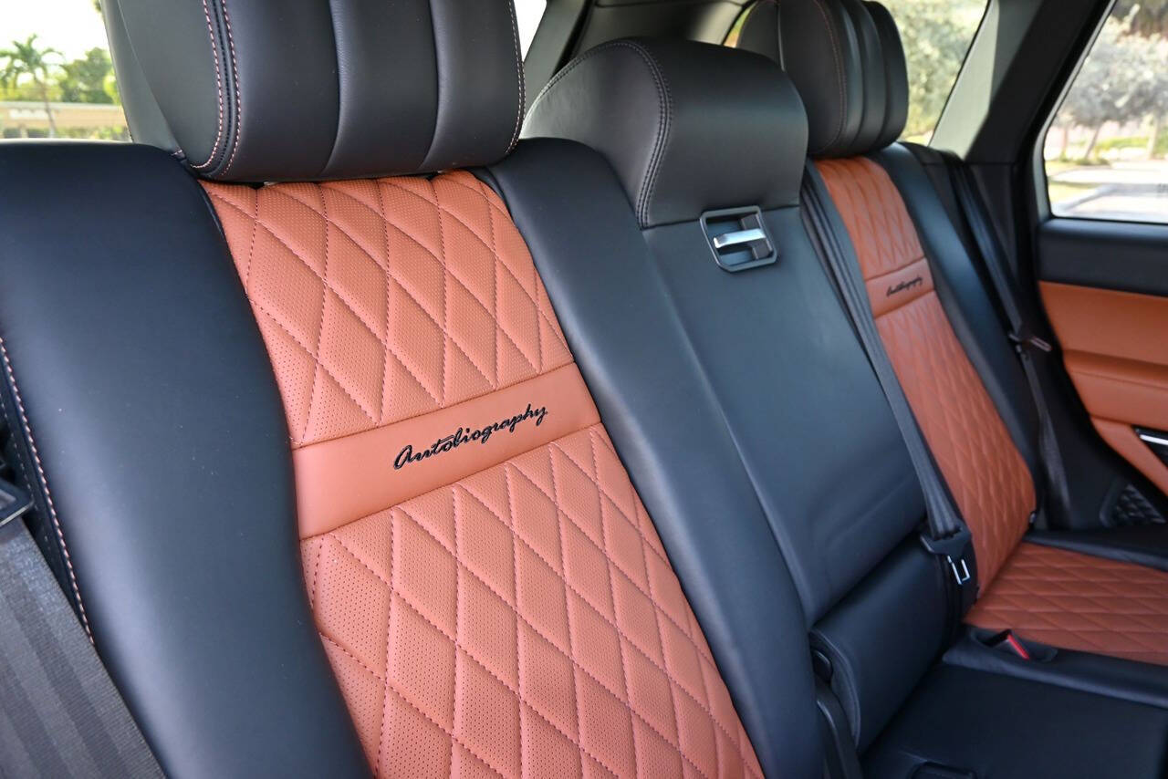2017 Land Rover Range Rover 36