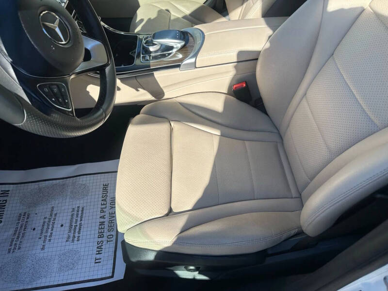 2016 Mercedes-Benz C-Class