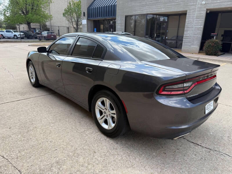 2019 Dodge Charger SXT