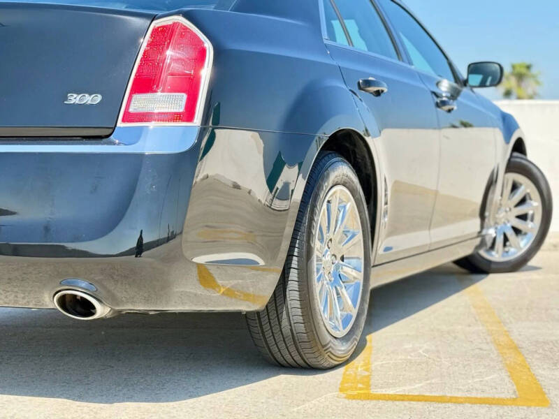 2014 Chrysler 300