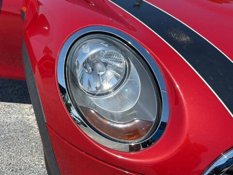 2017 MINI Hardtop 2 Door Cooper