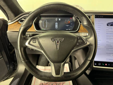 2017 Tesla Model S