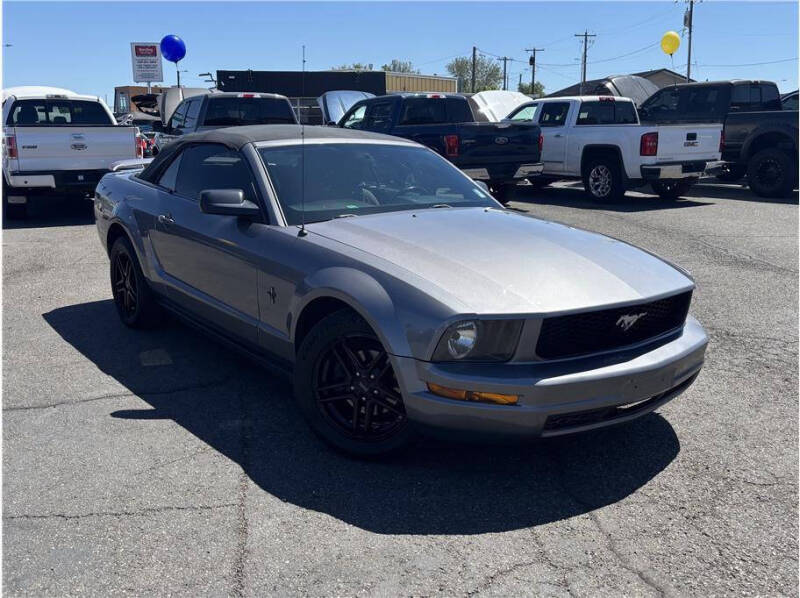 2006 Ford Mustang