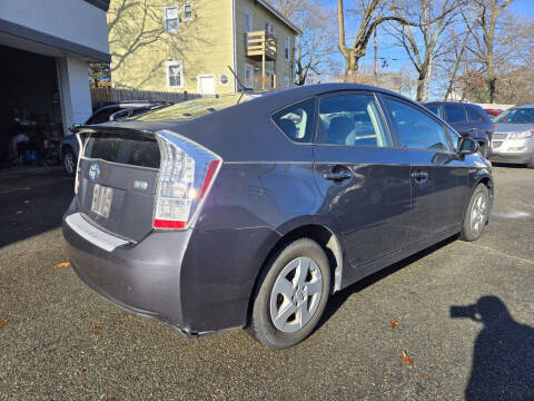 2010 Toyota Prius III