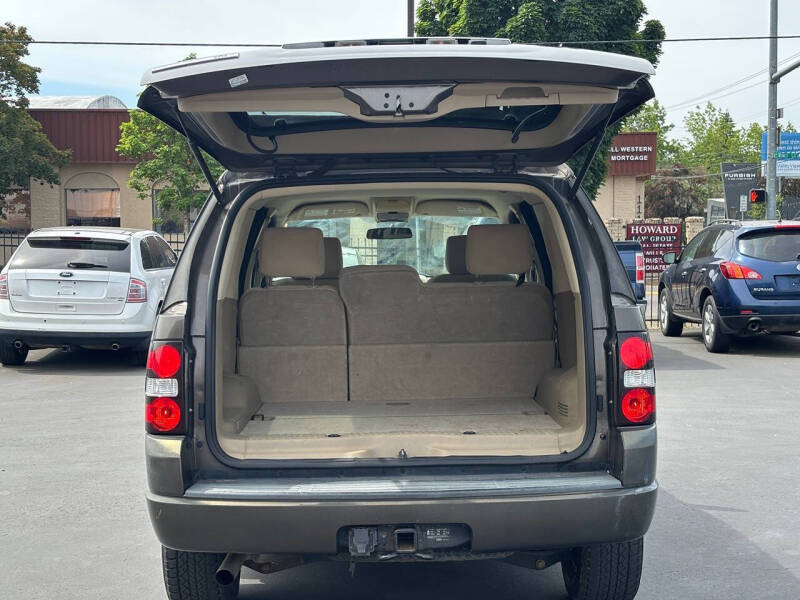 2008 Ford Explorer XLT