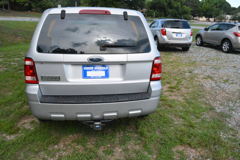 2008 Ford Escape XLS photo 6