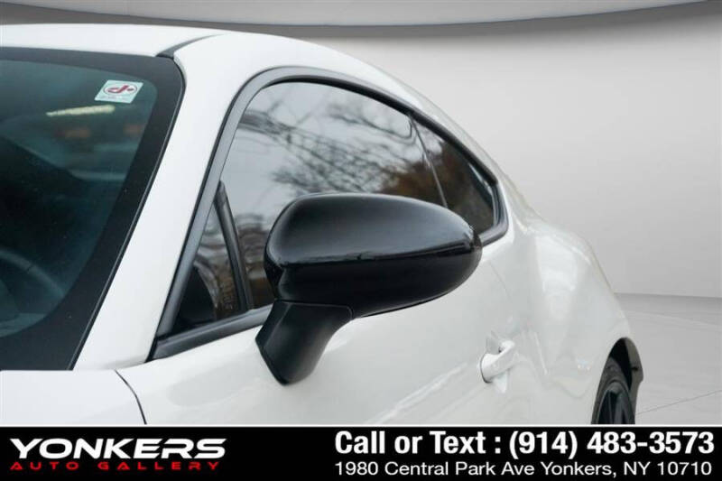 2023 Toyota GR86 Premium