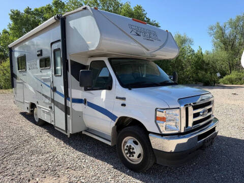 2022 Ford E-Series