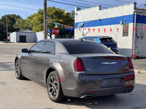 2017 Chrysler 300 S