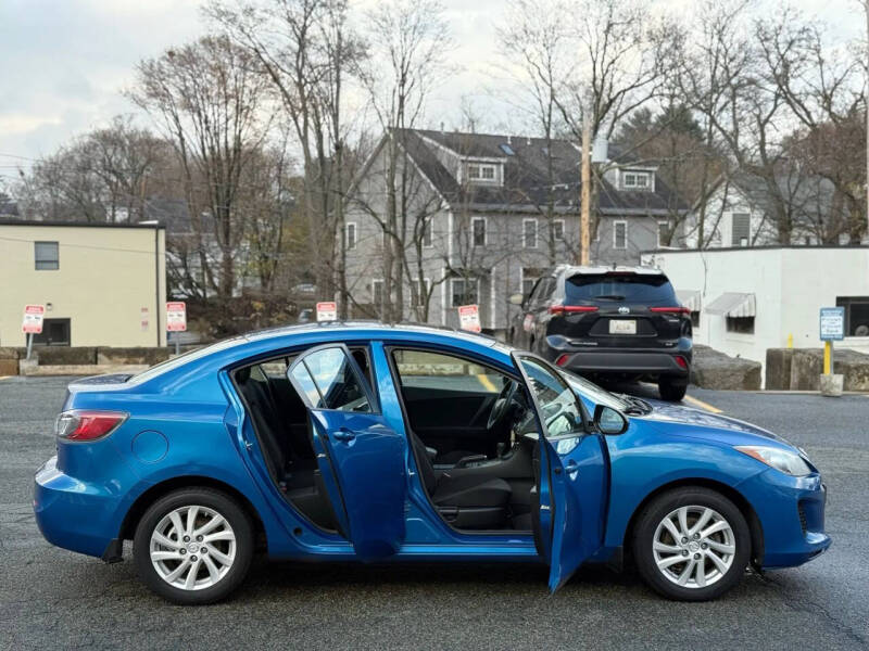 2012 Mazda MAZDA3 i Touring