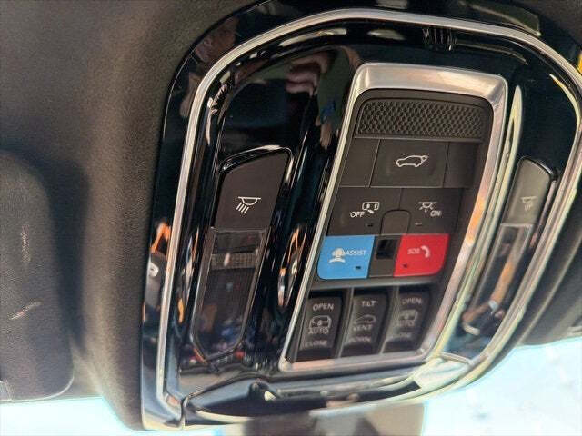 2022 Jeep Grand Cherokee Summit Reserve