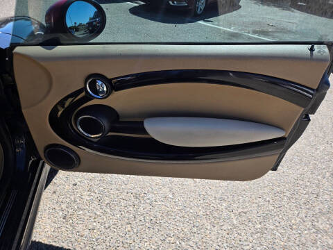 2009 MINI Cooper John Cooper Works