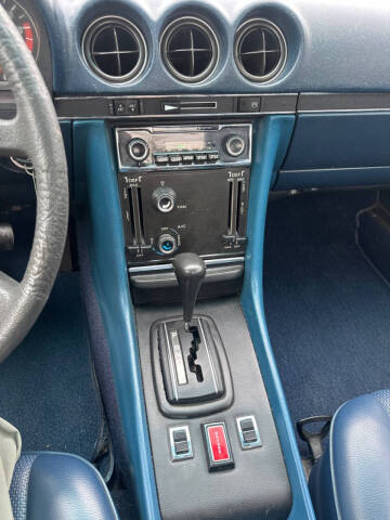 1977 Mercedes-Benz 450-Class