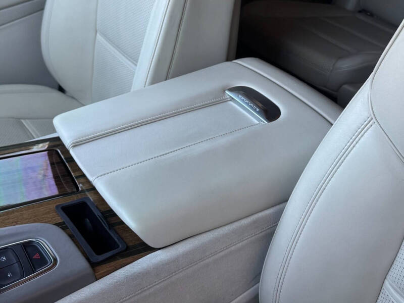 2022 Cadillac Escalade Sport Platinum