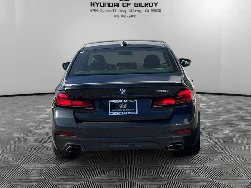 2022 BMW 5 Series 530e