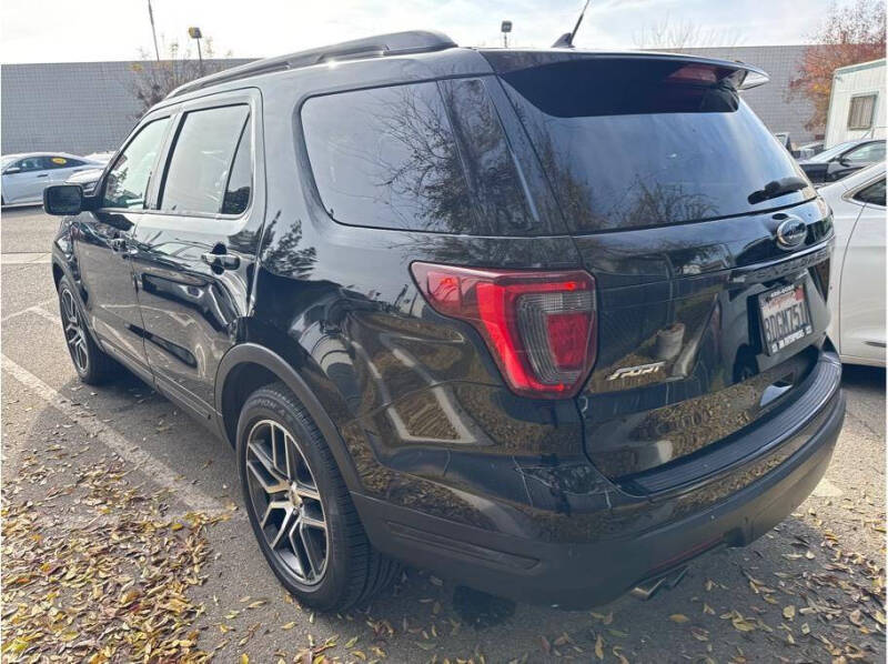 2018 Ford Explorer Sport