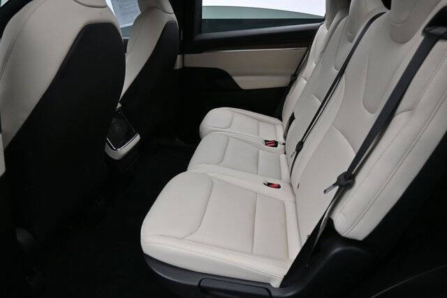 2025 Tesla Model X
