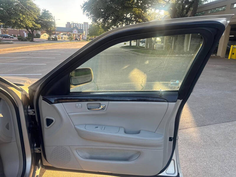 2008 Cadillac DTS Luxury I