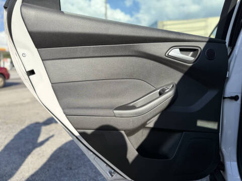 2015 Ford Focus Titanium