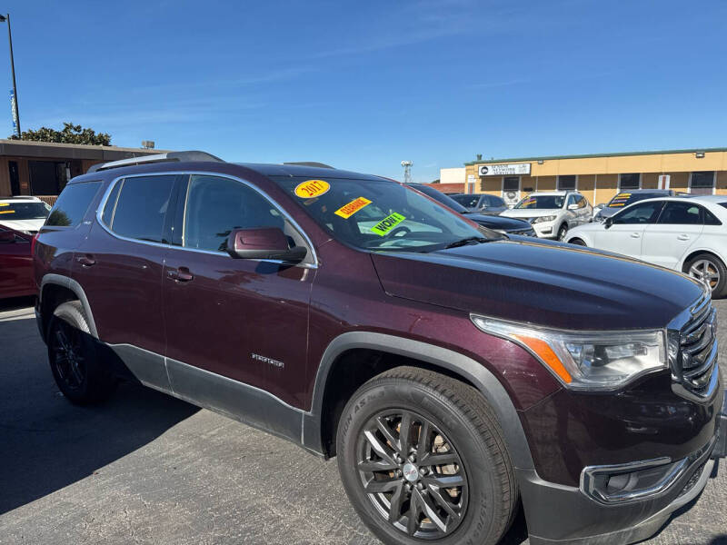 2017 GMC Acadia SLT-1