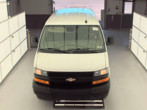 2022 Chevrolet Express 2500