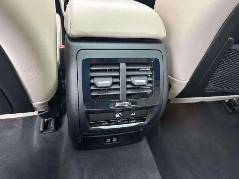 2023 BMW X4 xDrive30i