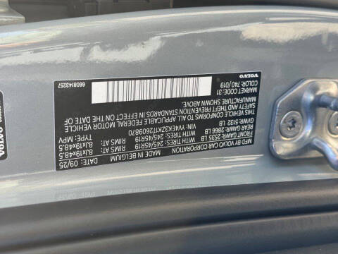 2026 Volvo EX30 Twin Plus