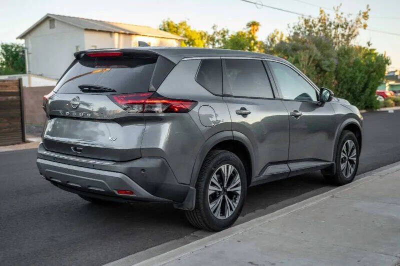 2022 Nissan Rogue SV