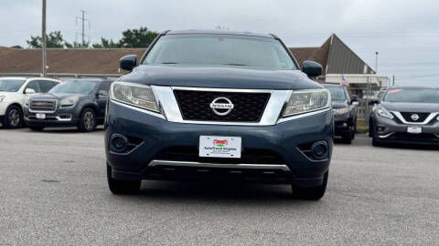 2014 Nissan Pathfinder S