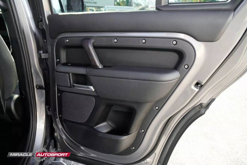 2020 Land Rover Defender 110 X