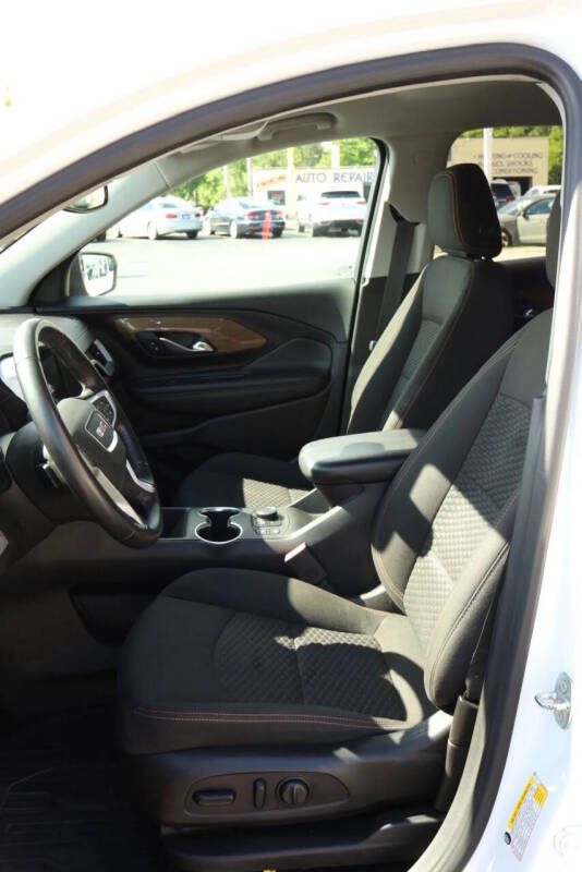 2021 GMC Terrain SLE