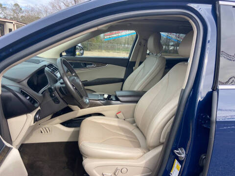 2019 Lincoln Nautilus Reserve