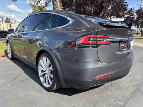 2016 Tesla Model X