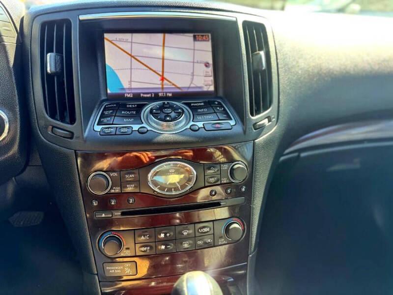 2013 Infiniti G37 Sedan x